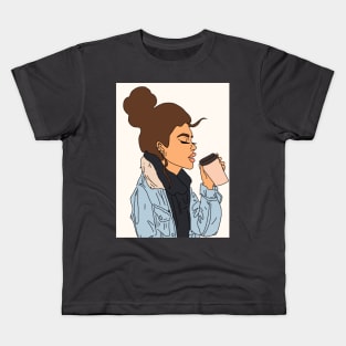 GIRL DRINKS COFFEE Kids T-Shirt